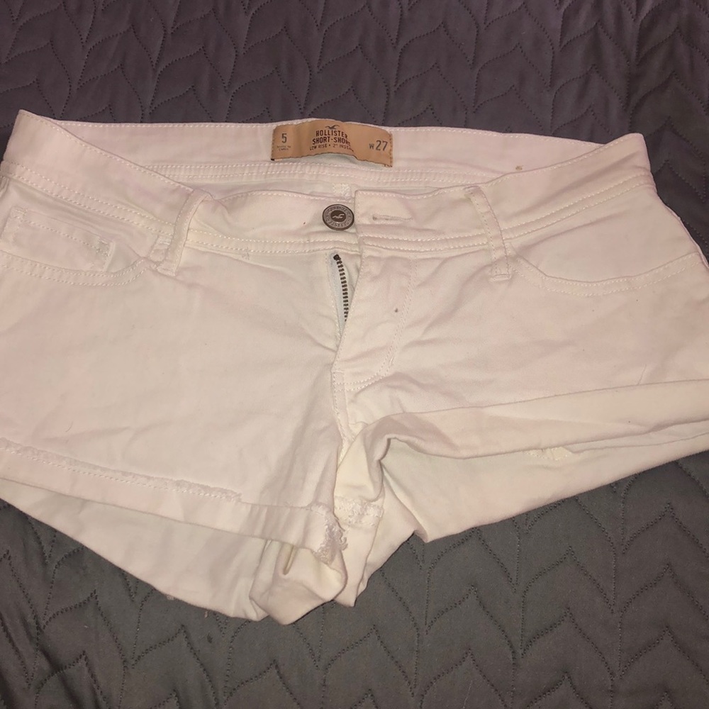 CLOSET CLOSING 📍 Hollister shorts